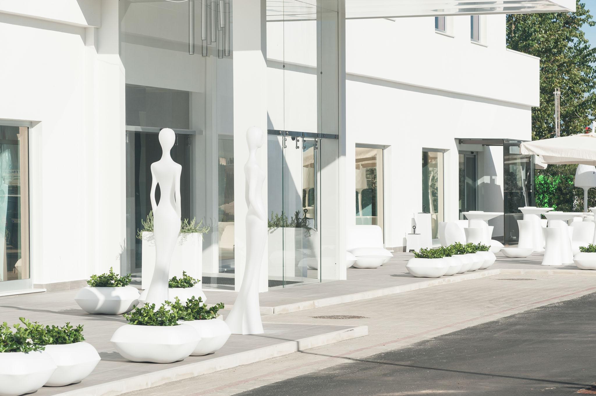 8Piuhotel Lecce Esterno foto