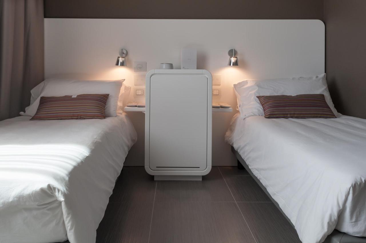 8Piuhotel Lecce Esterno foto